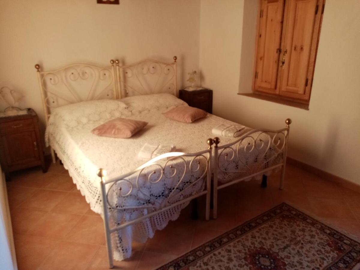 Villa Casa Serena à Petrognano  Extérieur photo